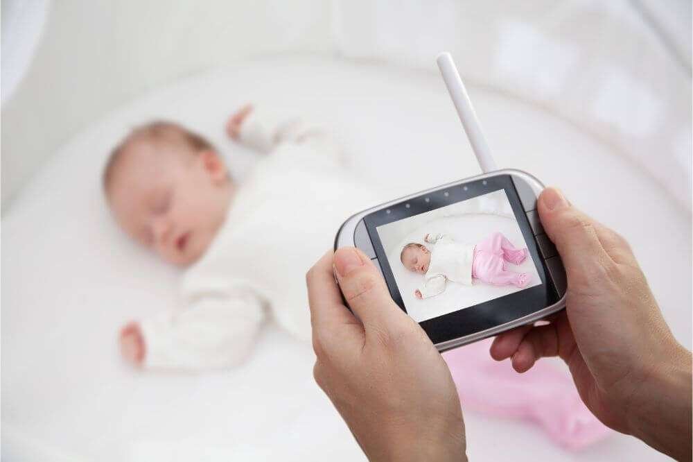 VTech VM321-2 Safe & Sound Video Baby Monitor