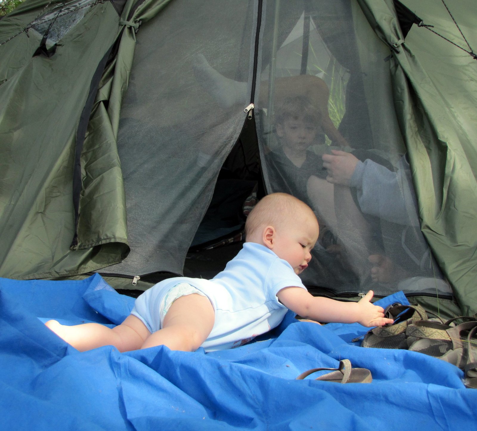 Choosing a baby monitor for camping
